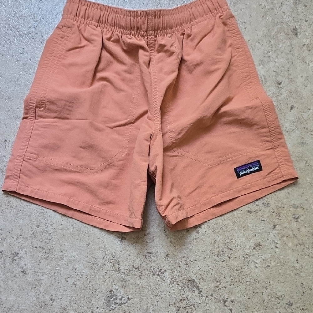 Boys Patagonia Baggies, 5-inch Inseam, Size Small